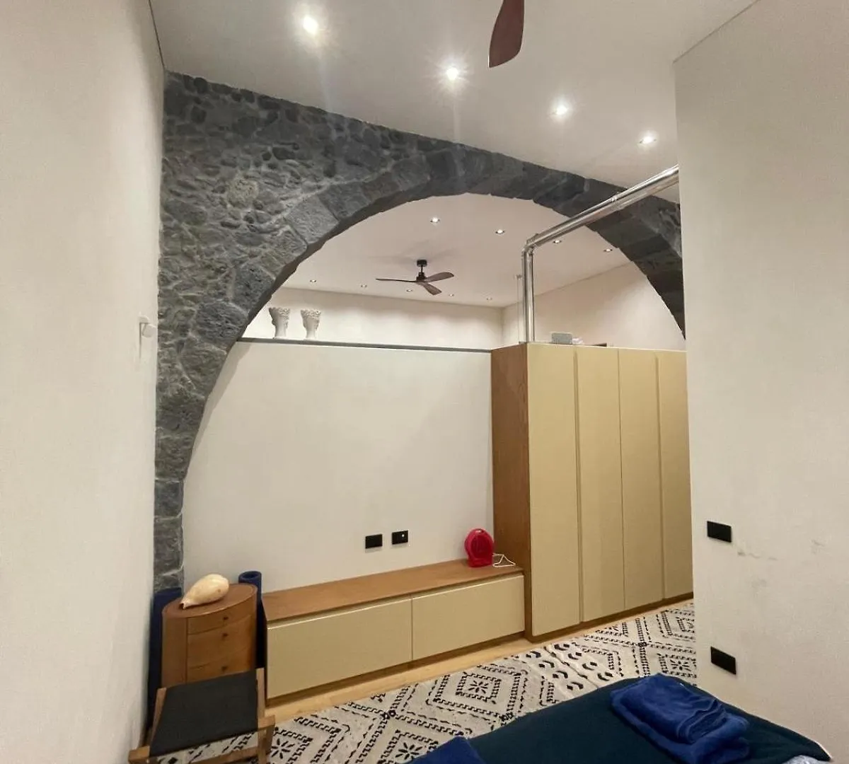 Aya - Apartment In Front Of The Sea Riposto