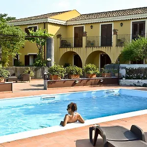 La Terra Del Mezzo Farm stay